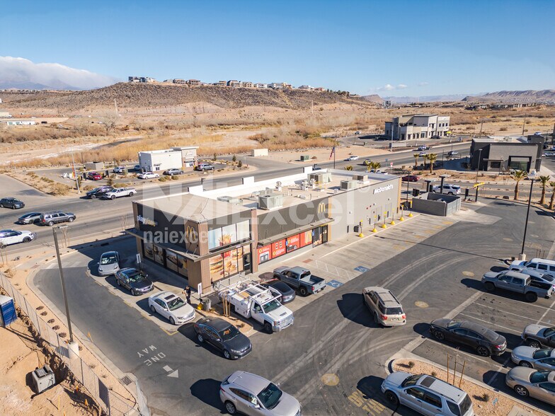 More Photos Of 1450 S River Rd, St George Restaurant For Sale