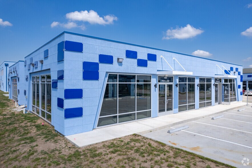 More Photos Of 31390 FM 2920, Waller Office For Lease