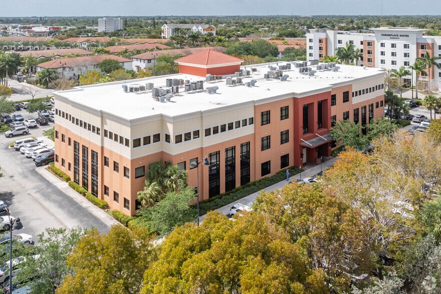 More Photos Of 925 NE 30th Ter, Homestead Medical For Lease