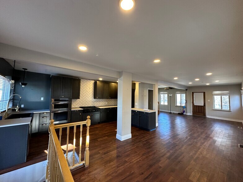 More Photos Of 1735-1737 Franklin Street, Denver Apartments For Sale