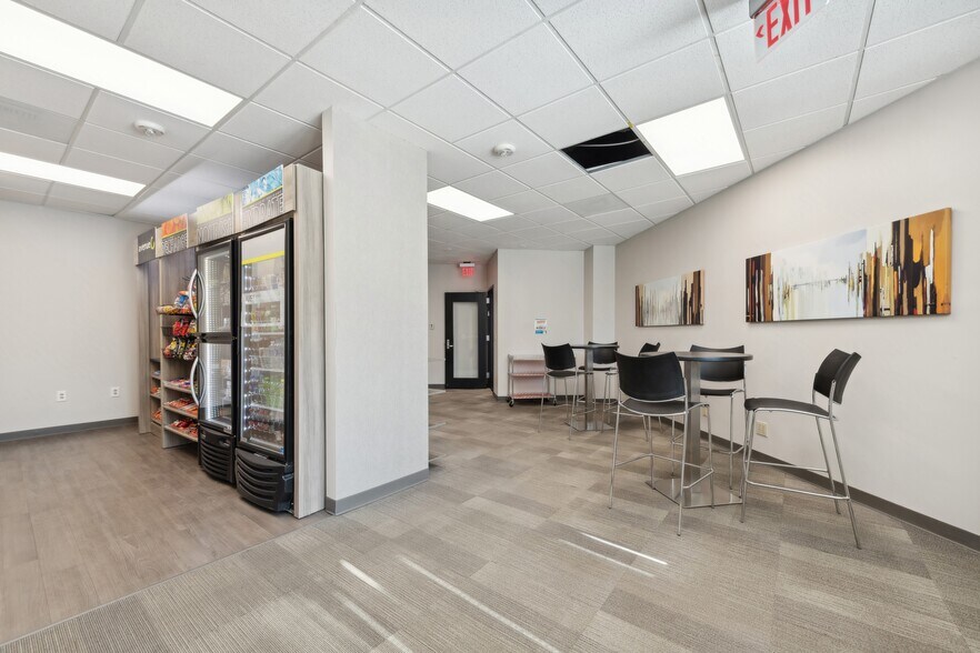 More Photos Of 1000 Park Forty Plaza Dr, Durham Office For Lease