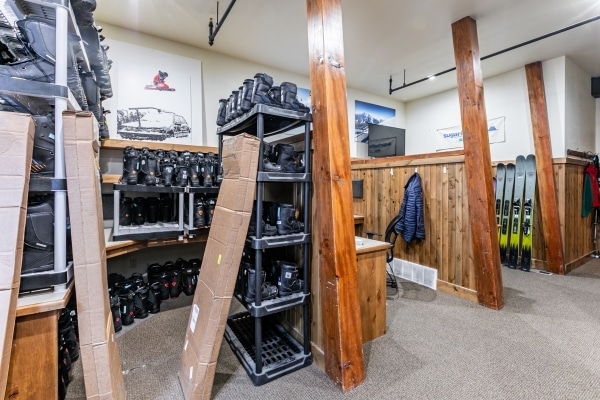 More Photos Of 1821 Sidewinder Dr, Park City Storefront Retail Office For Sale