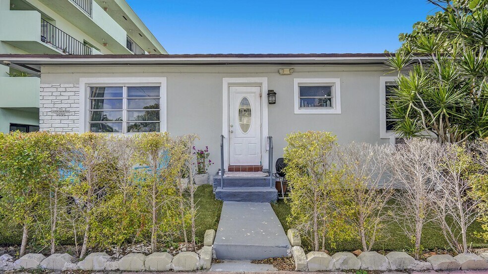 More Photos Of 7630 Byron Ave, Miami Beach Apartments For Sale