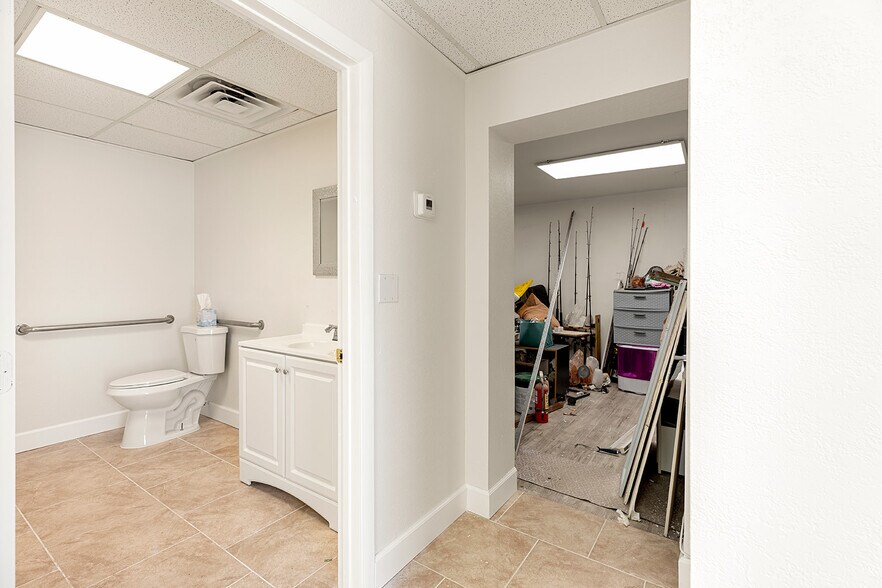 More Photos Of 2901 Overseas Hwy, Marathon Office Residential For Sale