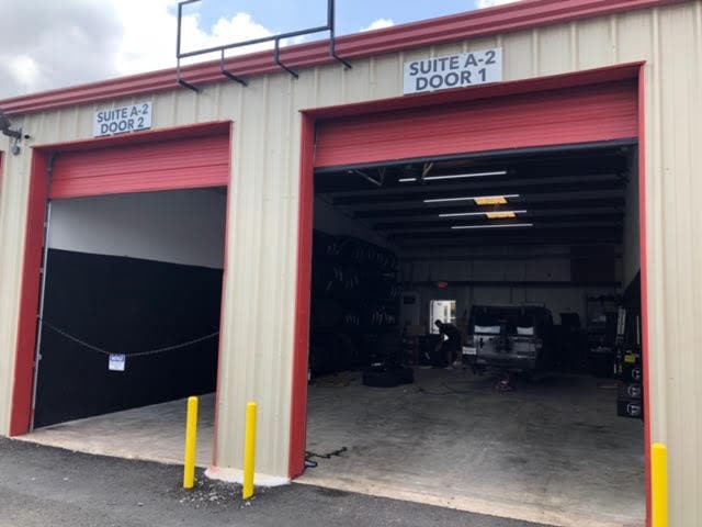 More Photos Of 5154 E Sam Houston Pky, Houston General Retail For Sale