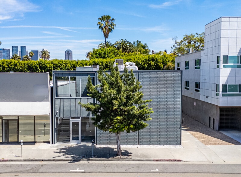 More Photos Of 2330 Westwood Blvd, Los Angeles Office For Sale