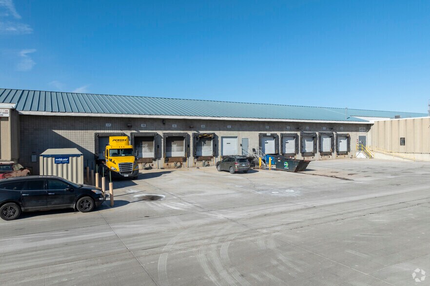 More Photos Of 8424 W 47th St, Lyons Refrigeration Cold Storage For Lease