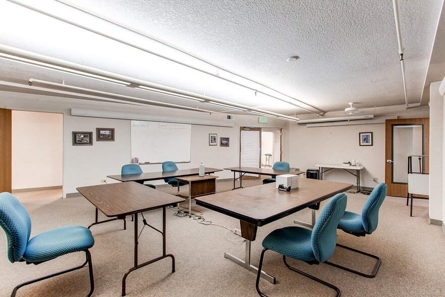 More Photos Of 419 Lipan St, Denver Office For Sale