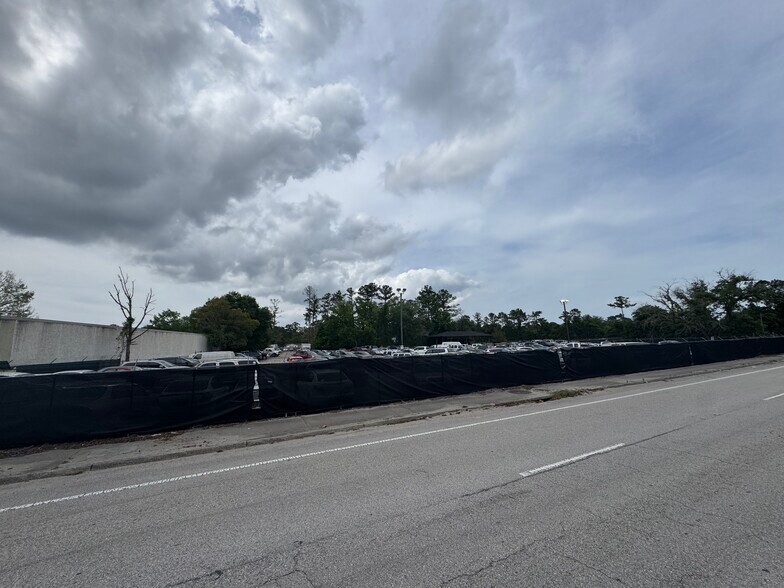 More Photos Of 5517 Shad Rd, Jacksonville Land For Sale