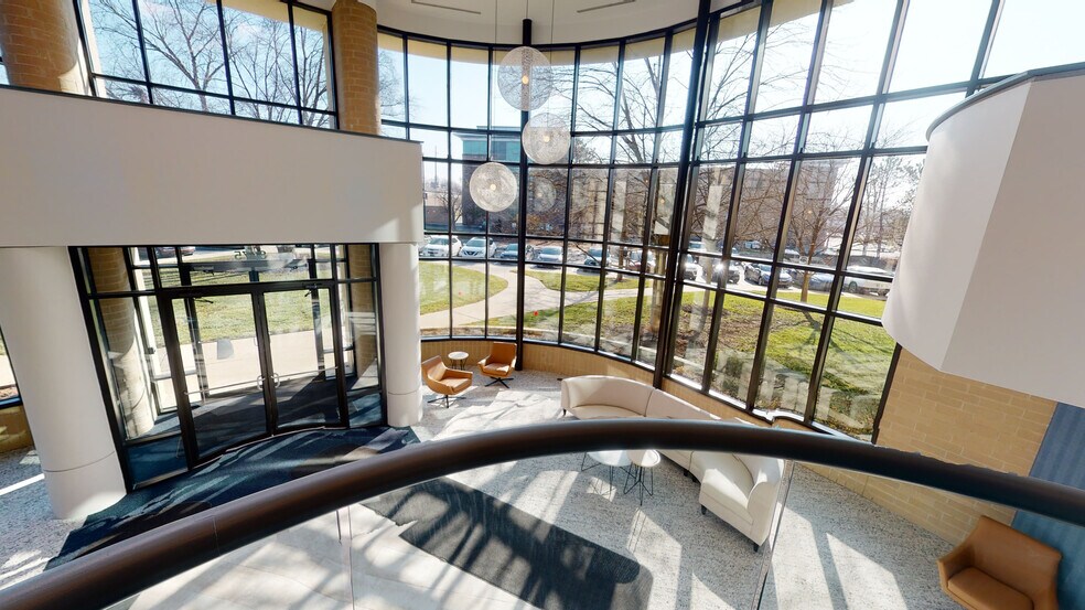 More Photos Of 8440 Allison Pointe Blvd, Indianapolis Office For Lease