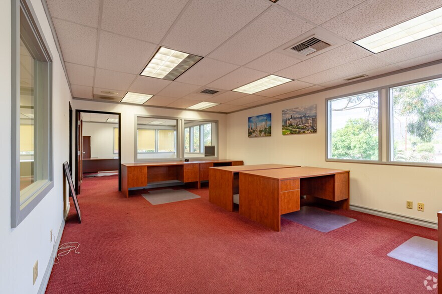 More Photos Of 750 Fairmont Ave, Glendale Loft Creative Space For Lease