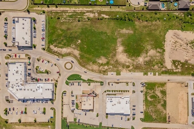More Photos Of NWC I-35W & Heritage Trace Pwky, Fort Worth Land For Sale