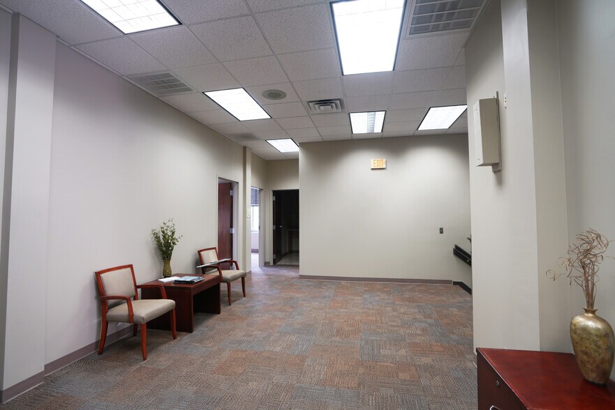 More Photos Of 20 20th St S, Birmingham Office For Sale