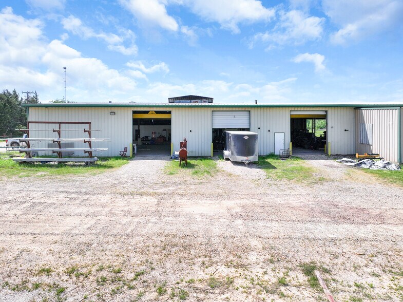 More Photos Of 14733 E State Hwy 11, Como Warehouse For Sale