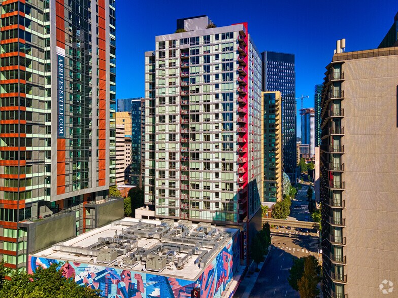 Primary Photo Of 2105 5th Ave, Seattle Apartments For Lease