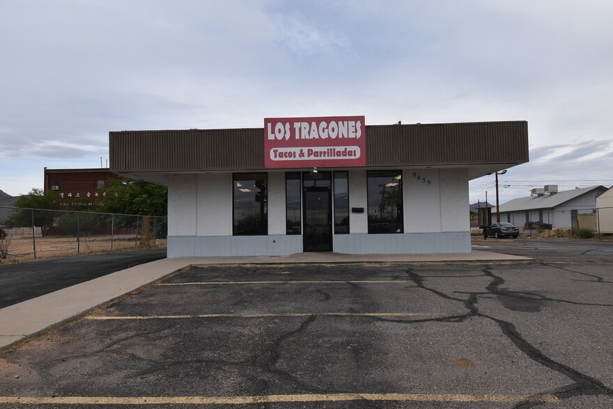 Primary Photo Of 9659 Dyer St, El Paso Freestanding For Lease