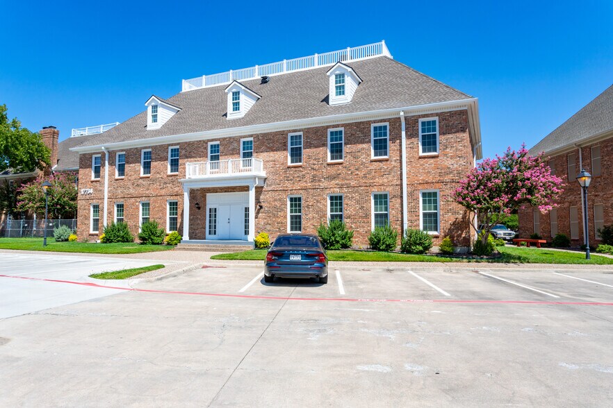 More Photos Of 17734 Preston Rd, Dallas Office For Sale