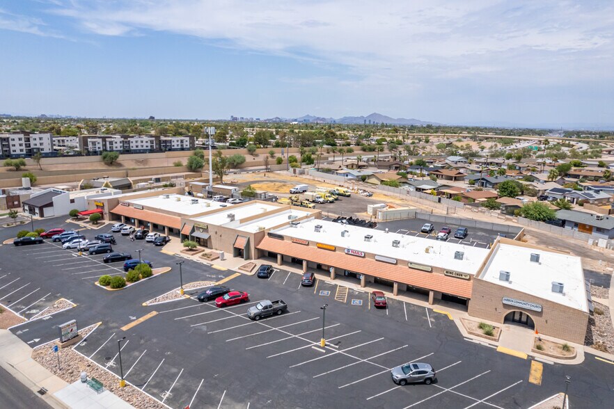 More Photos Of 2630 W Baseline Rd, Mesa Storefront For Lease