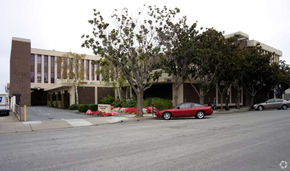 Primary Photo Of 216 Park Rd, Burlingame Office For Lease