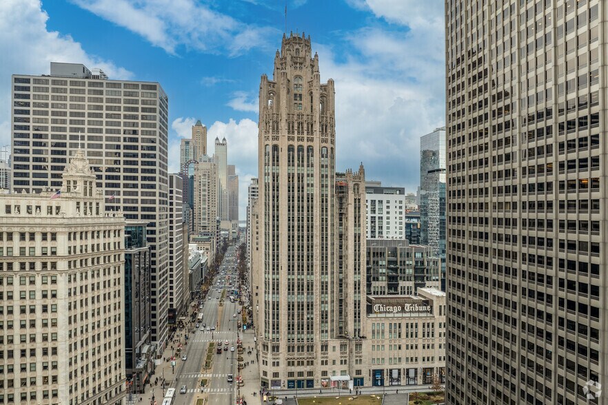 More Photos Of 435 N Michigan Ave, Chicago Apartments For Lease