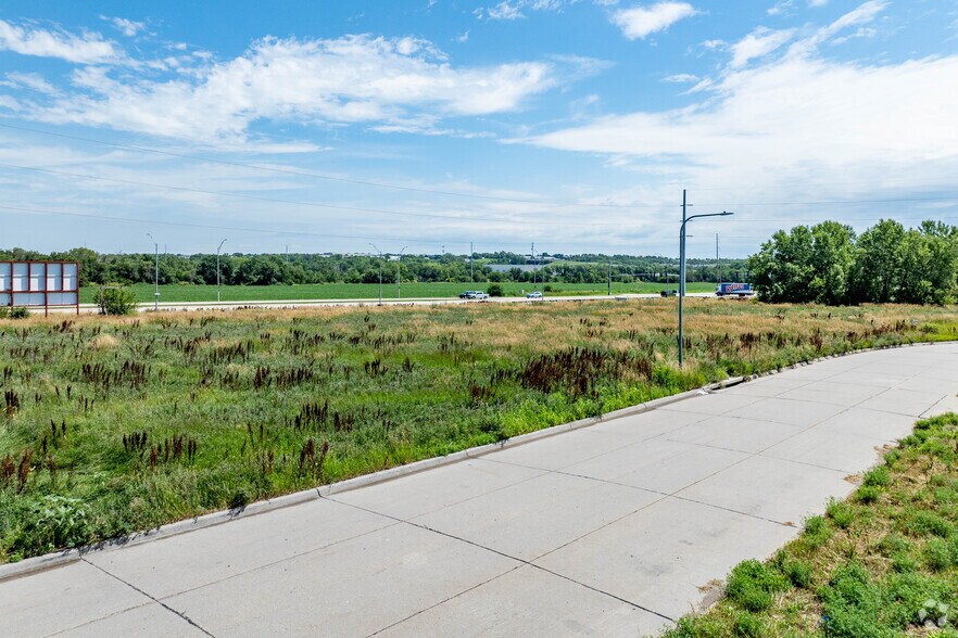 More Photos Of 11530 Virginia Plaza, La Vista Land For Sale