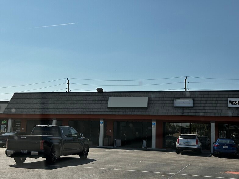 More Photos Of 2605 Tamiami Trl, Port Charlotte Unknown For Lease