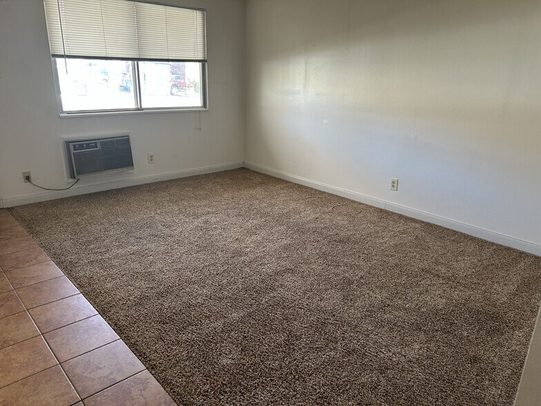 More Photos Of 370 La Rue Ave, Reno Apartments For Sale