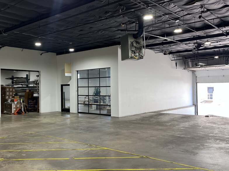 More Photos Of 3801 Race St, Denver Showroom For Lease
