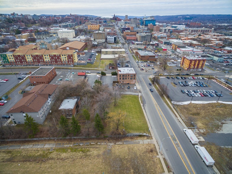 More Photos Of 201 S Crouse Ave, Syracuse Land For Sale