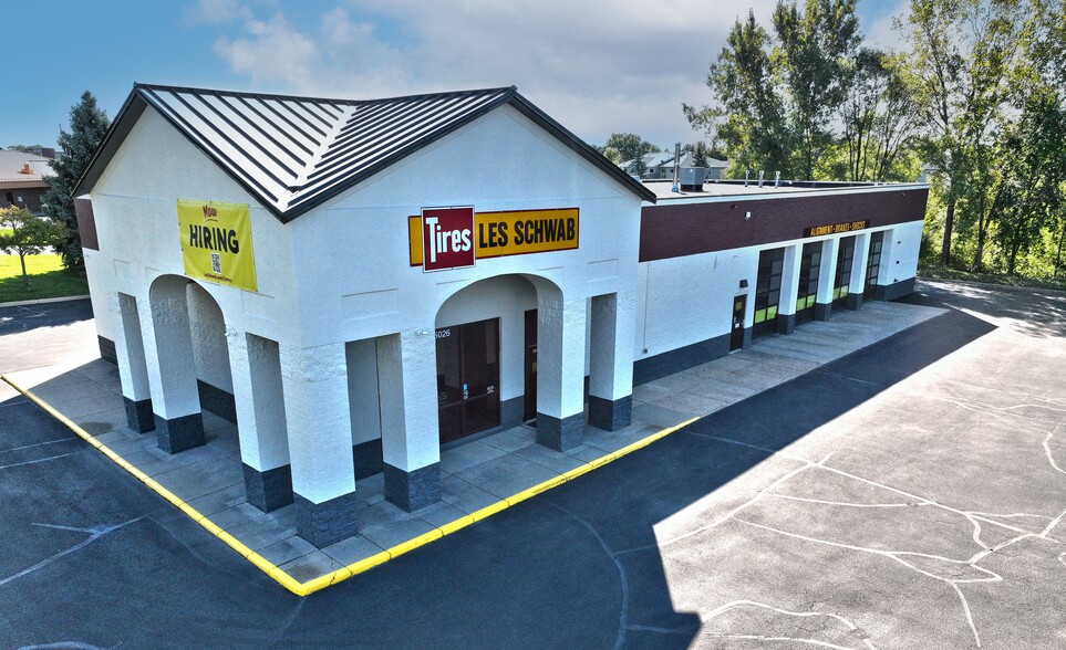 Primary Photo Of 15026 Cimmaron Ave W, Rosemount Auto Repair For Sale