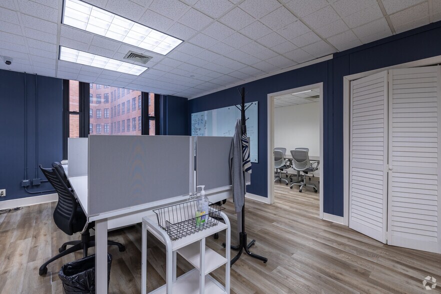More Photos Of 61 Batterymarch St, Boston Office For Sale