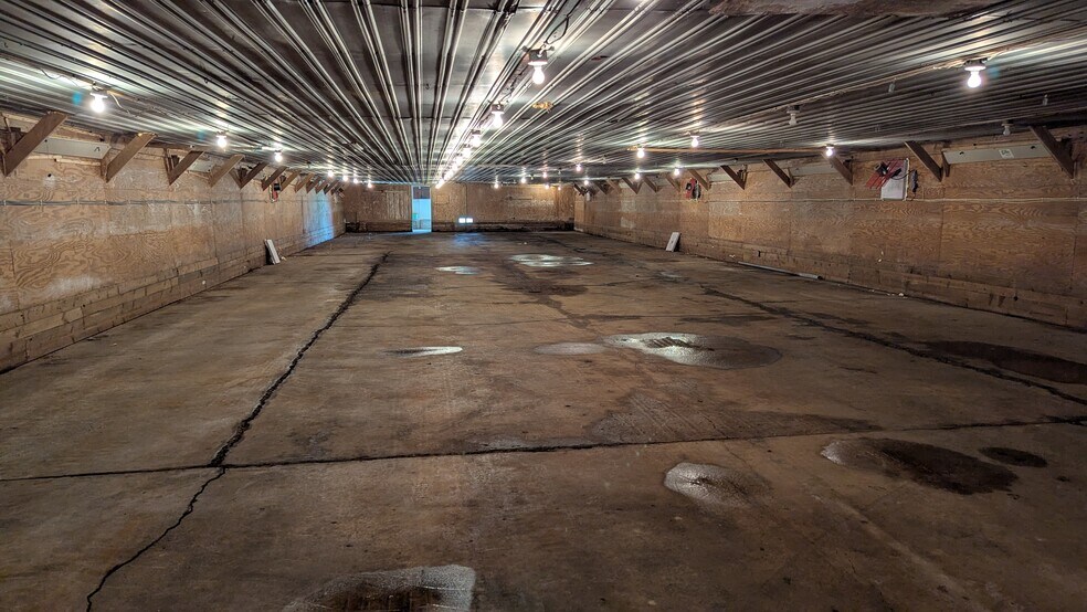 More Photos Of 62748 MN-7, Hutchinson Industrial For Sale