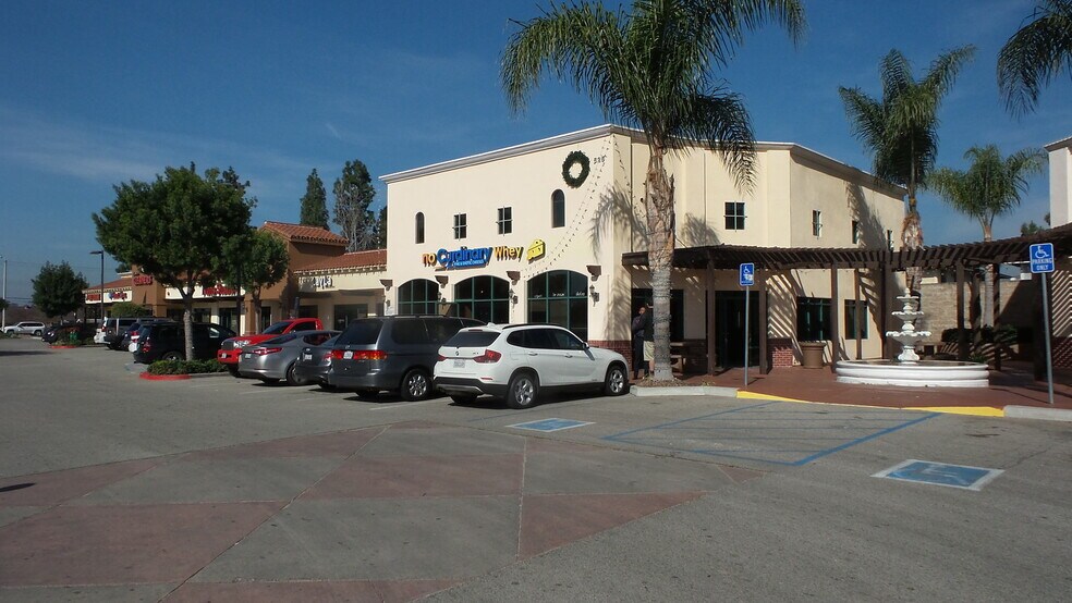 More Photos Of 501-561 New Los Angeles Ave, Moorpark Unknown For Lease
