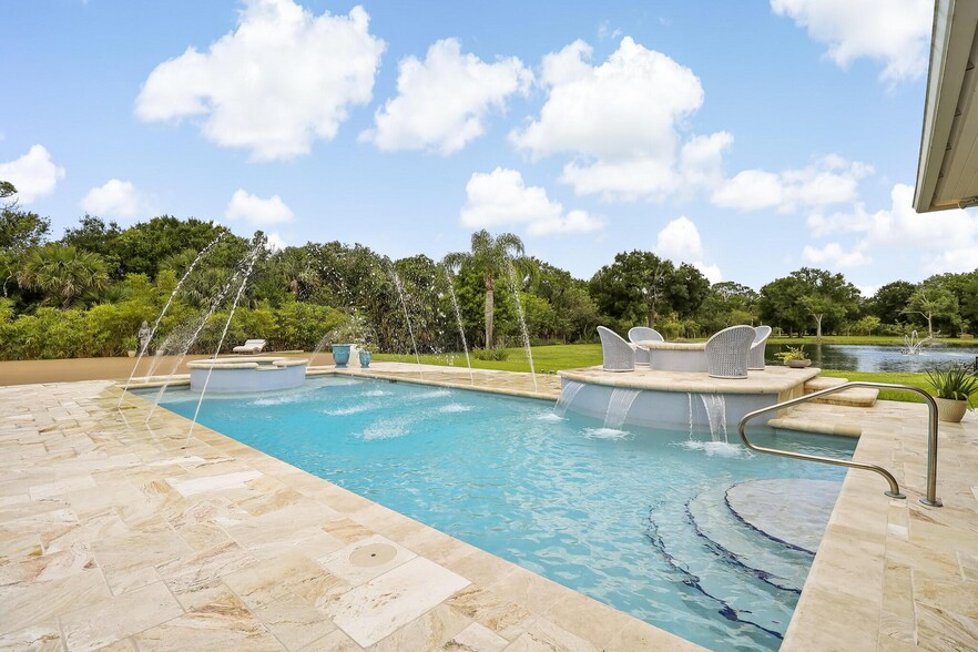 More Photos Of 6780 49th St, Vero Beach Lodge Meeting Hall For Sale