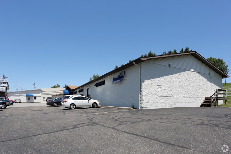 More Photos Of 52171 National Rd, Saint Clairsville Office For Lease