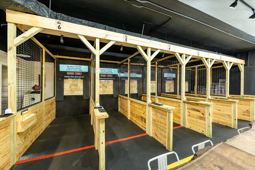 More Photos Of 106-108 N Church St, Thomaston Storefront For Sale