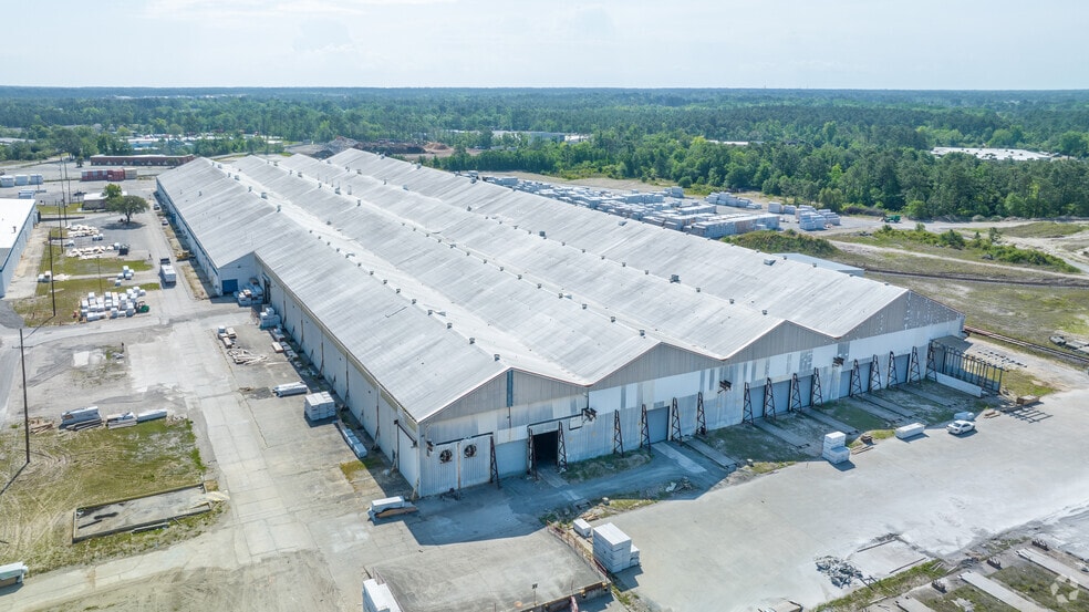 More Photos Of 202 Raleigh St, Wilmington Manufacturing For Lease