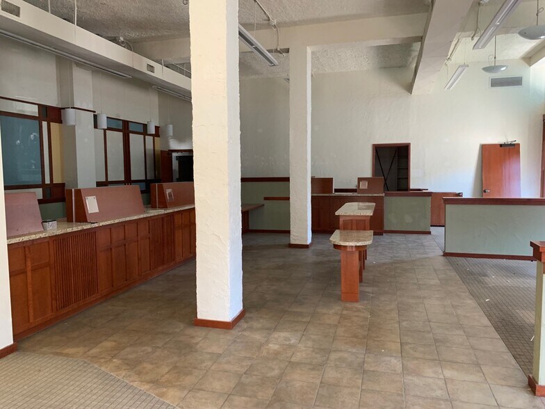 More Photos Of 2817-2827 Main St, Santa Monica Loft Creative Space For Lease