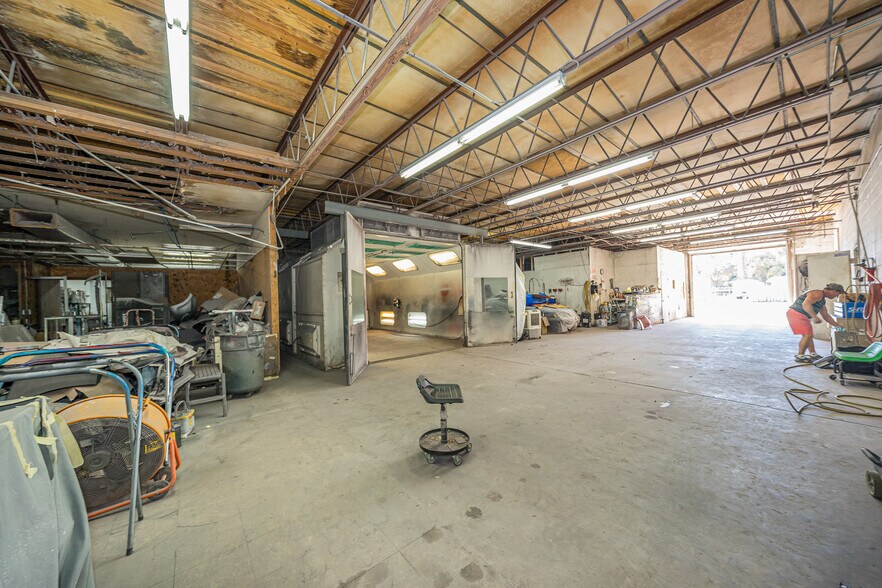 More Photos Of 1018 Orange St, Titusville Warehouse For Sale