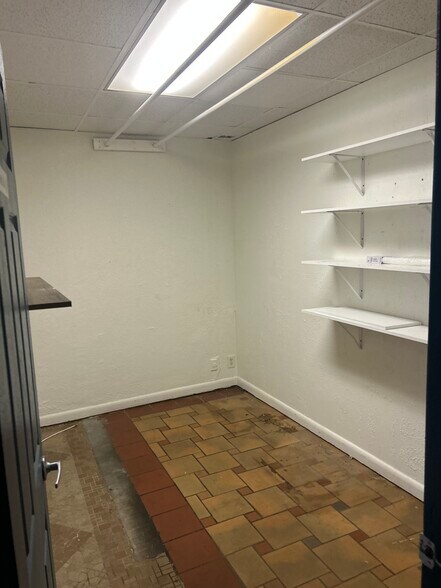 More Photos Of 2125 Hollywood Blvd, Hollywood Medical For Lease