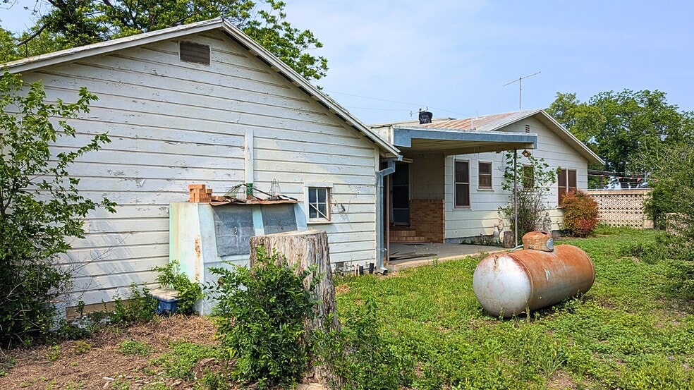 More Photos Of 124 Seale Rd, San Antonio Land For Sale
