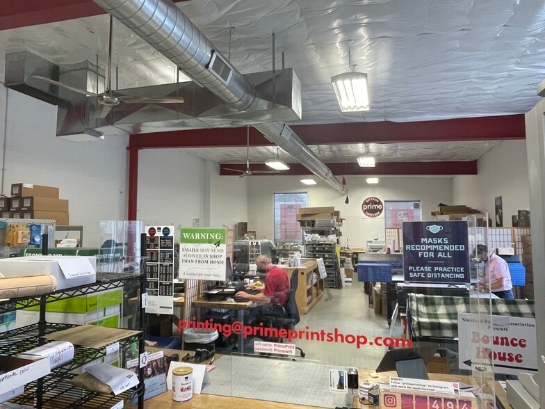 More Photos Of 747 Main St, Poughkeepsie Freestanding For Lease