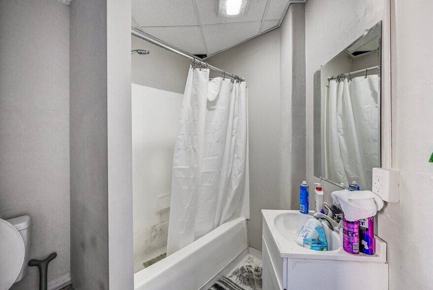 More Photos Of 310-312E Lackawanna Ave, Olyphant Apartments For Sale