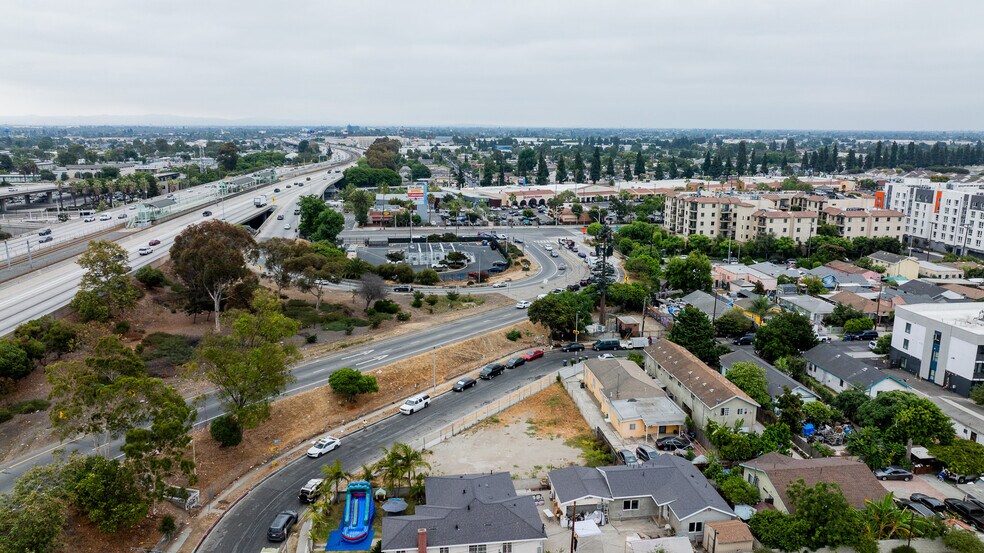 More Photos Of 11709 Holmes Ave, Los Angeles Land For Sale