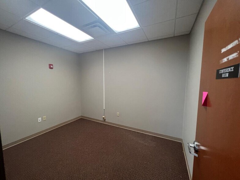 More Photos Of 3683 Ohio River Rd, Point Pleasant Medical For Sale