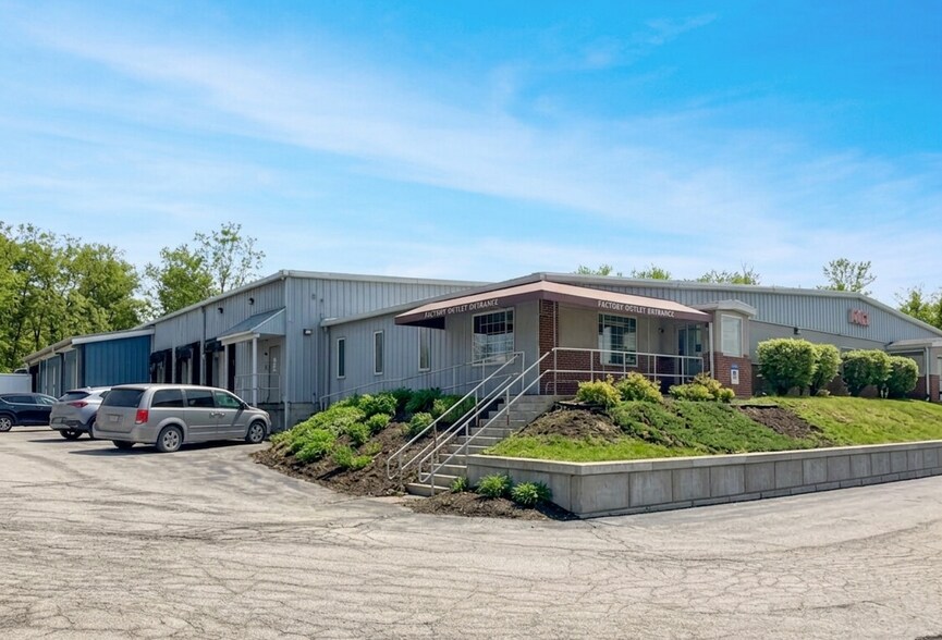 More Photos Of 850 Eisenhower Blvd, Johnstown Industrial For Lease