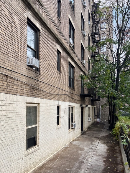 More Photos Of 2525 Morris Ave, Bronx Apartments For Sale