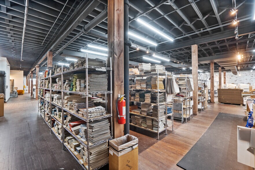 More Photos Of 207 20th St SE, Hickory Warehouse For Sale