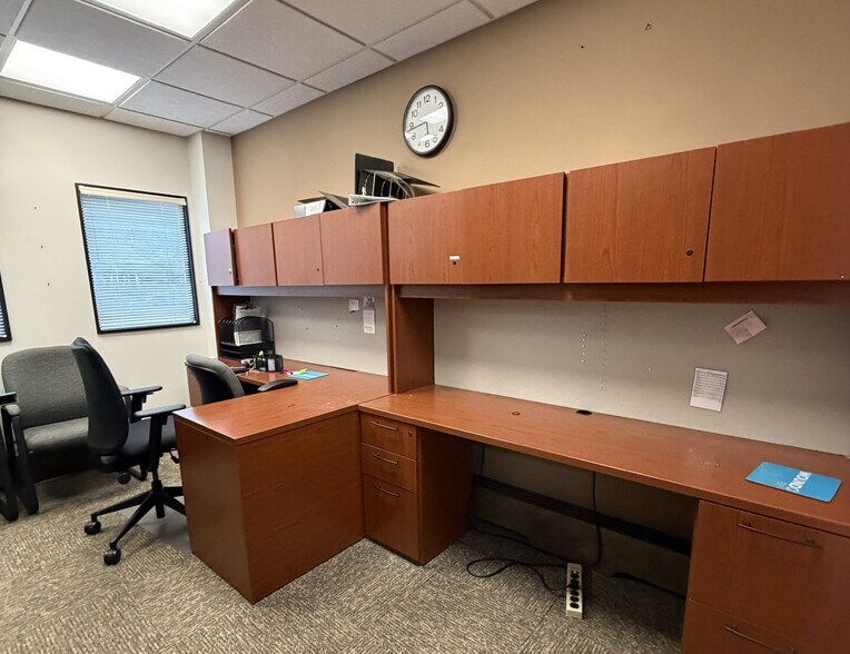 More Photos Of 27155 Chardon Rd, Richmond Heights Medical For Sale