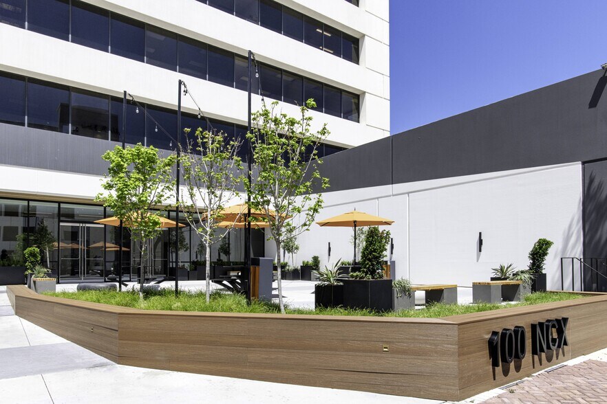 More Photos Of 100 N Central Expy, Richardson Coworking Space